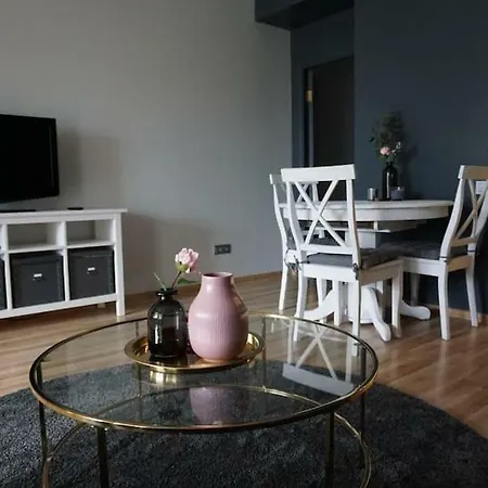 Lejlighed Beautiful With A Balcony In City Center Riga